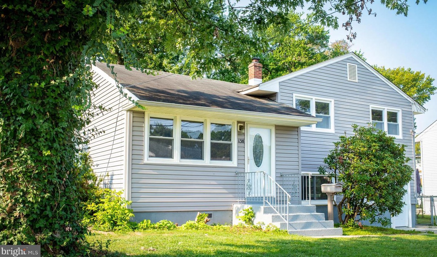 138 Edwards Dr, Gloucester, NJ 08030