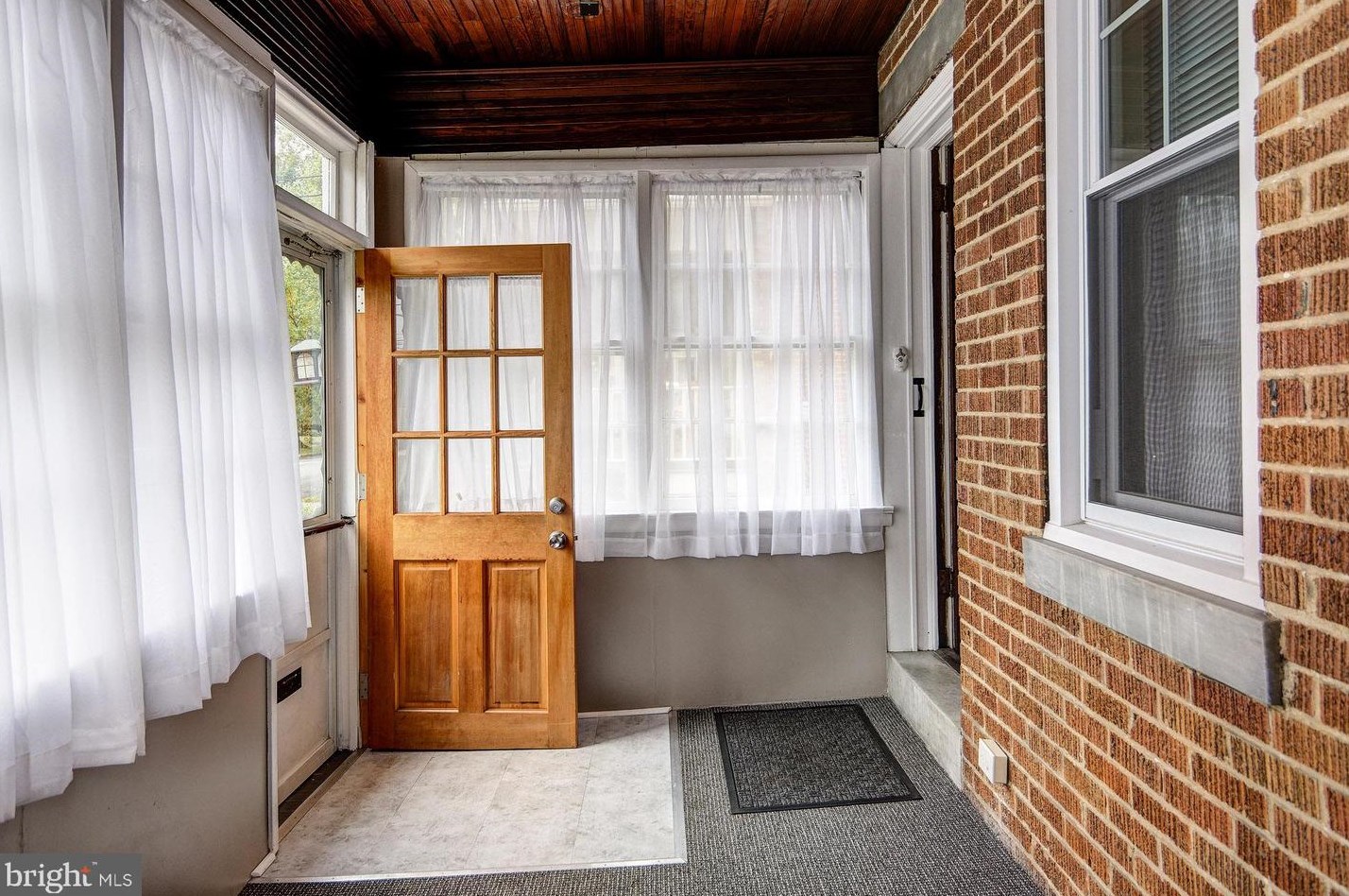 15 W Euclid Ave, Tavistock, NJ 08033