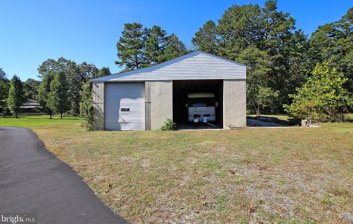 2305 State St, Waterford Township, NJ 08004-1507