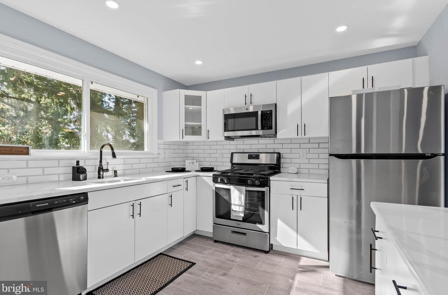 550 E Church St, Blenheim, NJ 08012