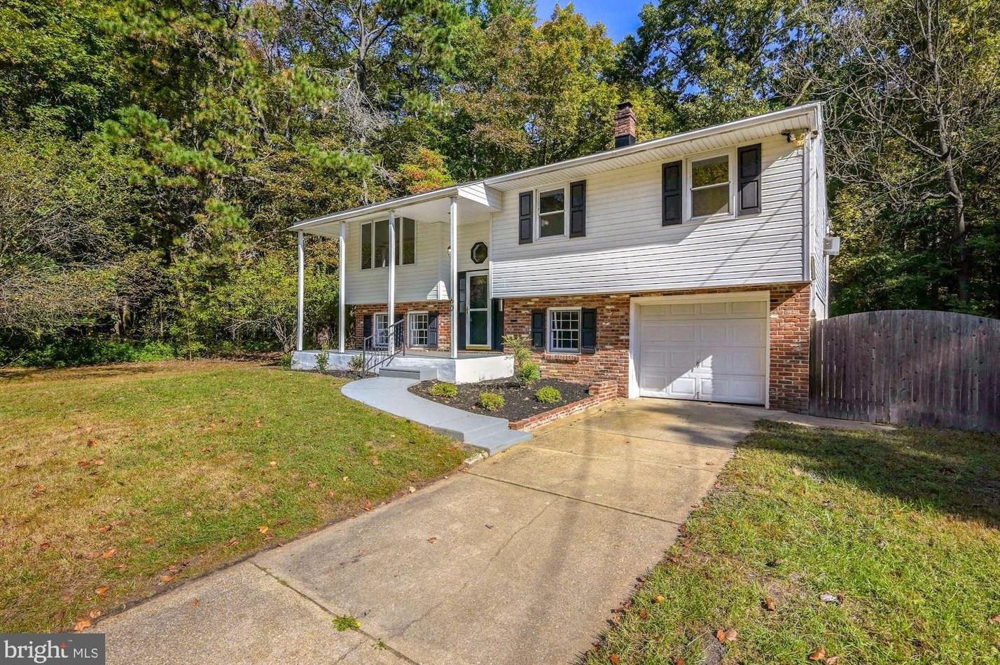 60 Holly Rd, Gibbsboro, NJ 08026-1334