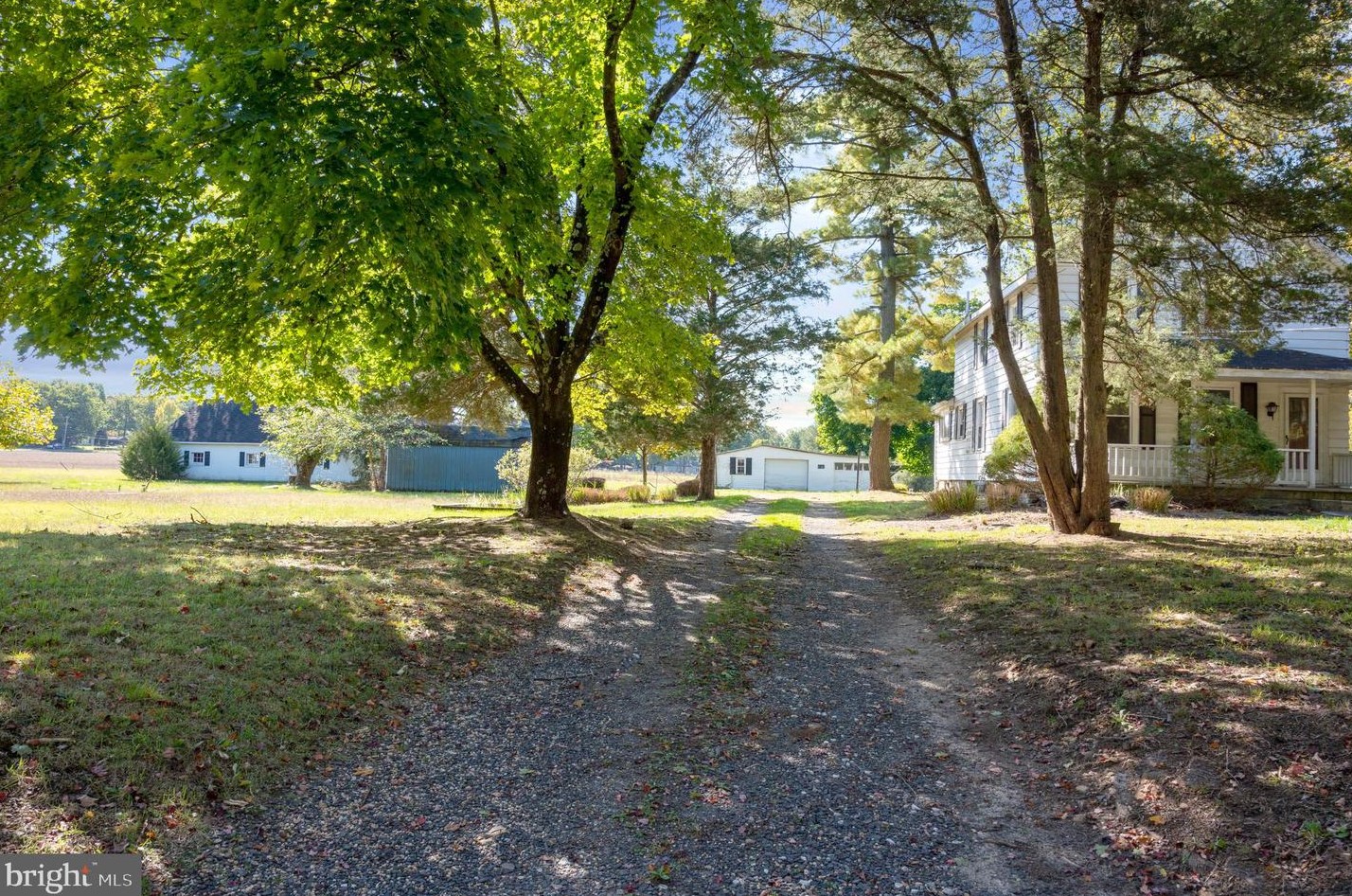 693 Raritan Ave, Waterford Township, NJ 08004-1829