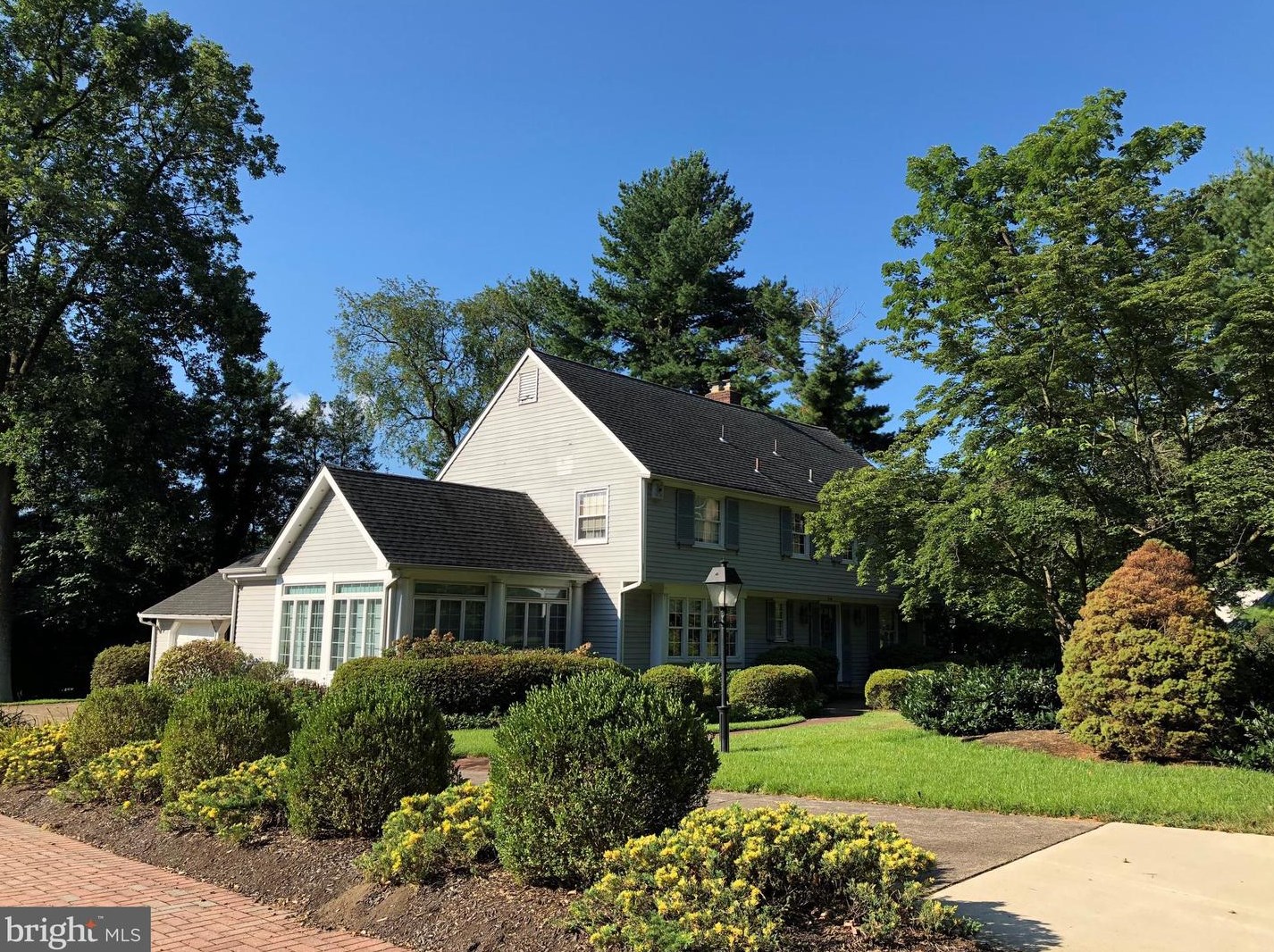 316 Knoll Top Ln, Tavistock, NJ 08033