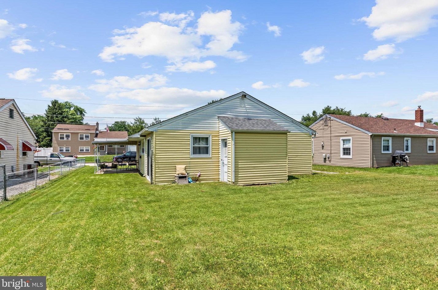 424 Walnut Ave, Gloucester, NJ 08030