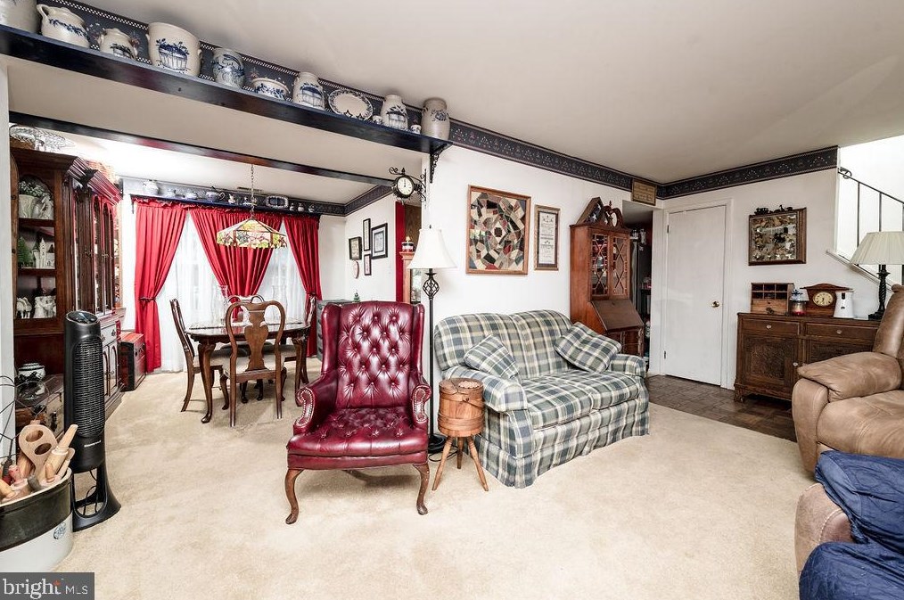 27 Brookview Dr, Waterford Township, NJ 08004-2931