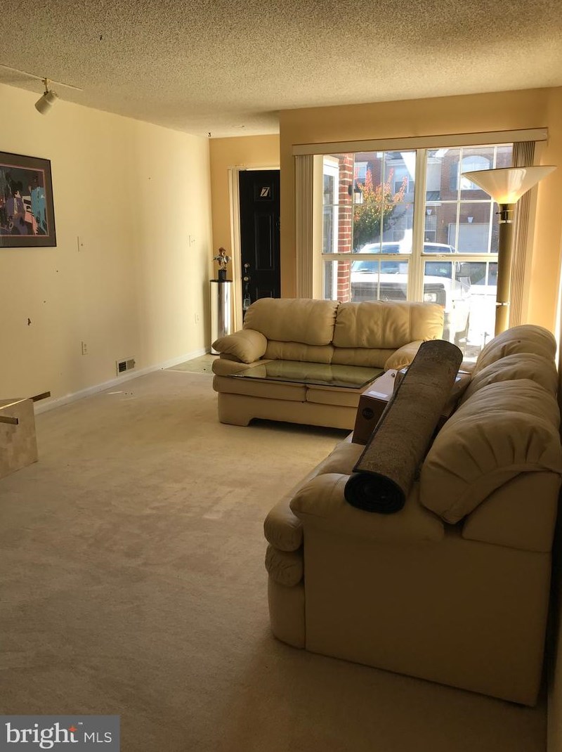78 La Costa Dr, Blenheim, NJ 08012-5536