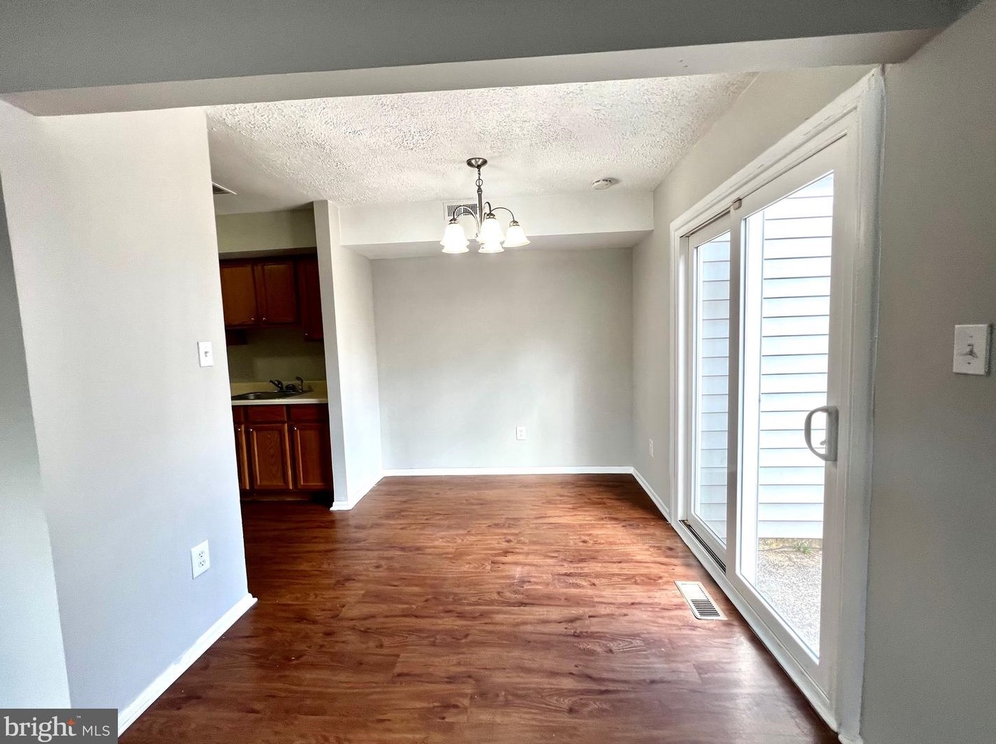 14 Lennox Ct, Erial NJ  08081-1924 exterior