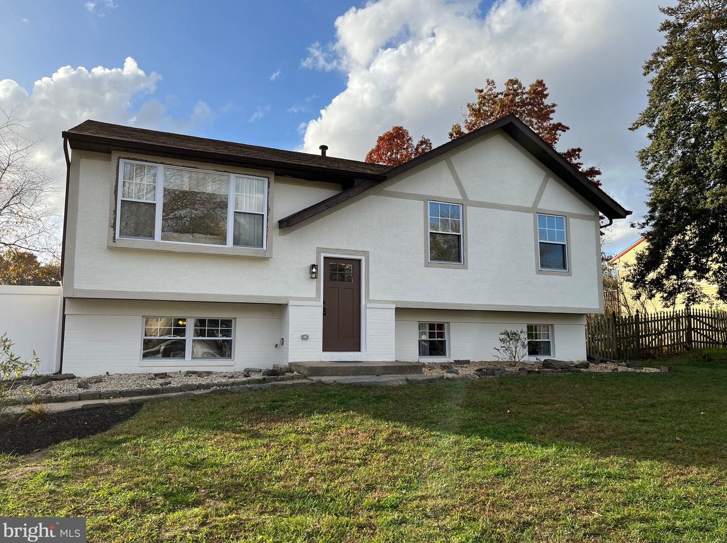 82 Winfield Rd, Erial, NJ 08081