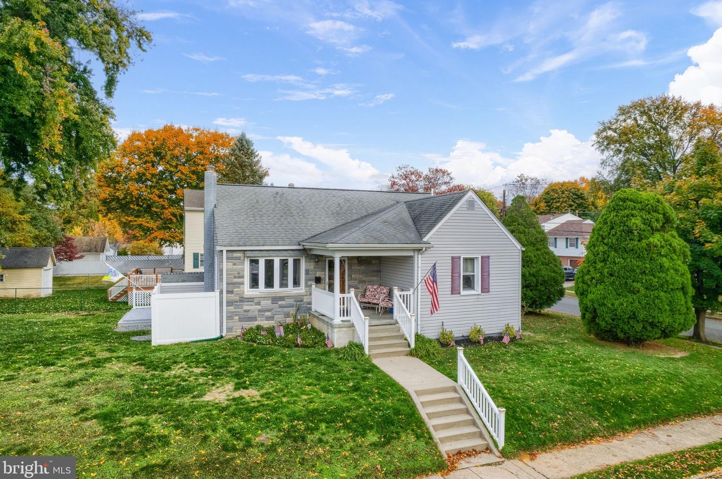 1945 W High St, Haddon Heights, NJ 08035