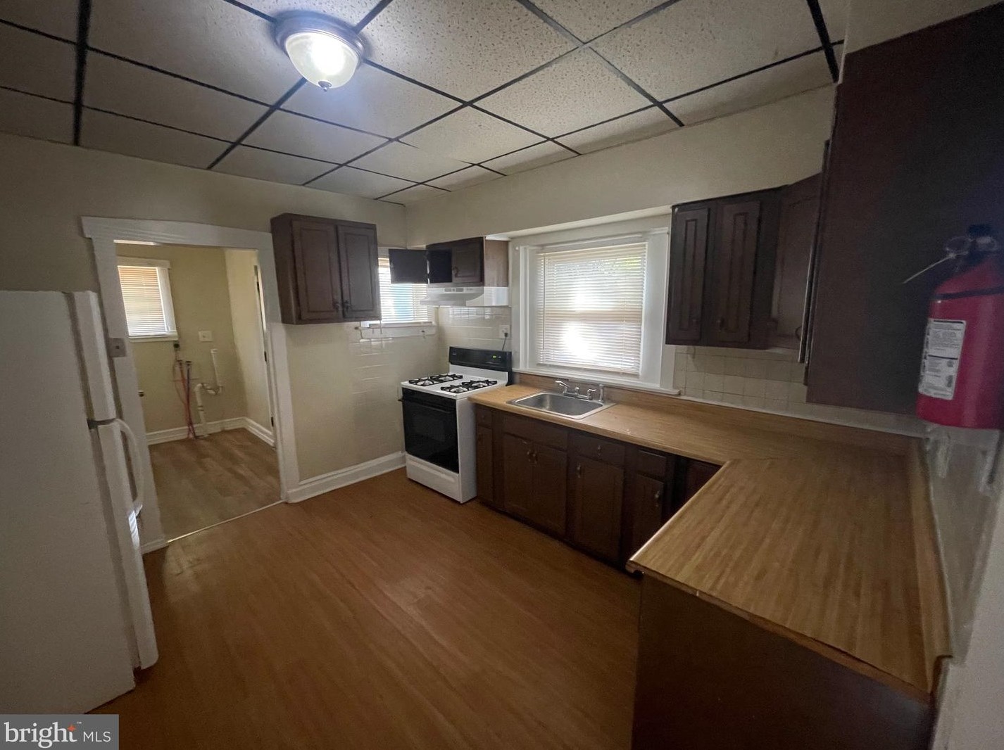 6304 Rogers Ave, Camden, NJ 08109