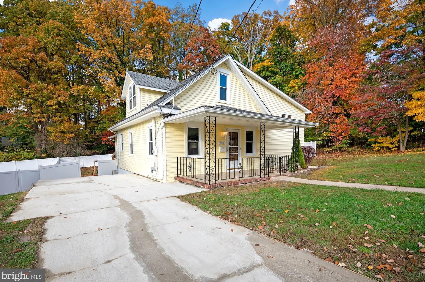 329 Union Ave, Runnemede, NJ 08078