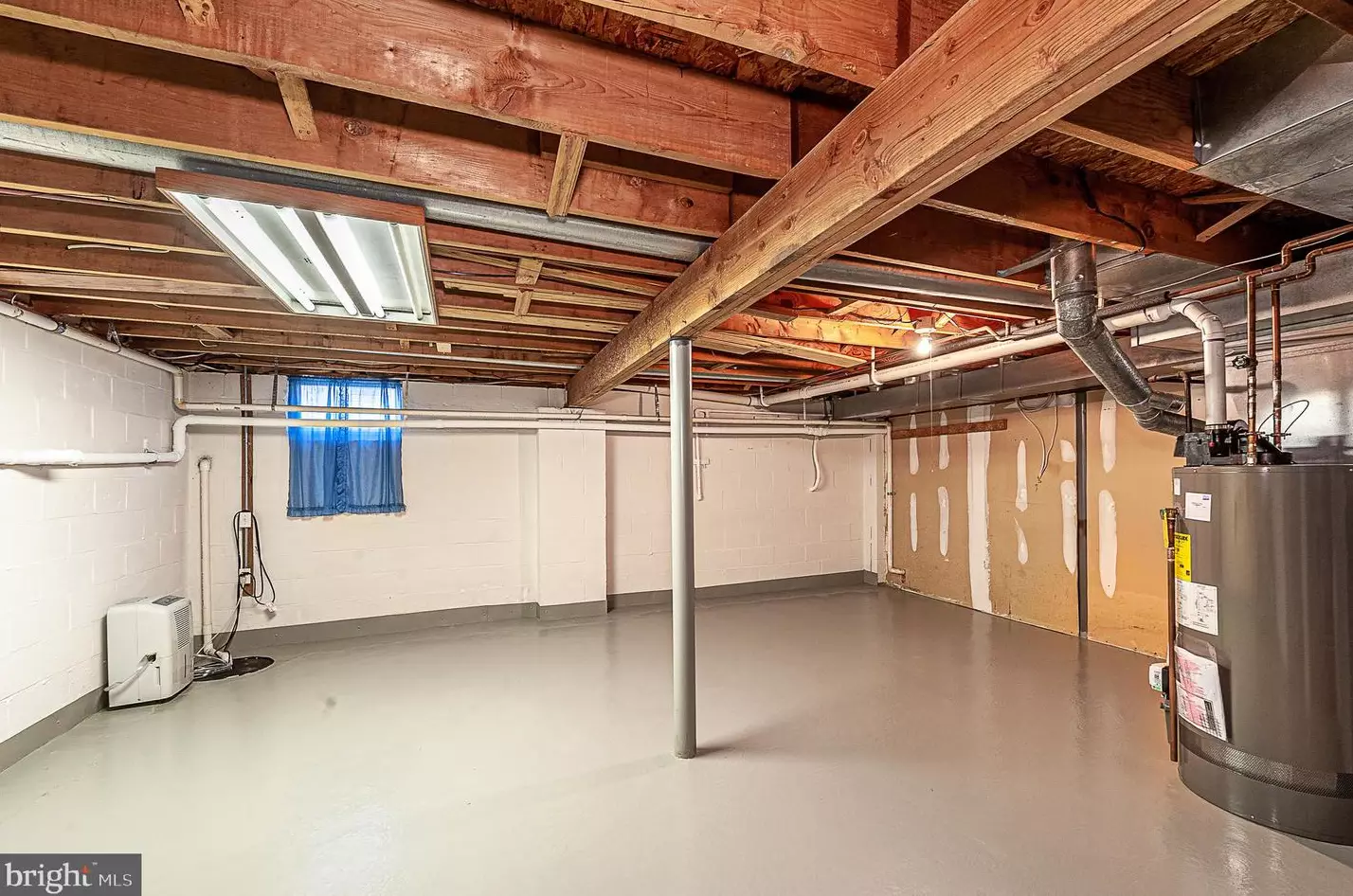 5 Woodstream Dr, Waterford Township NJ 08004-2933 exterior