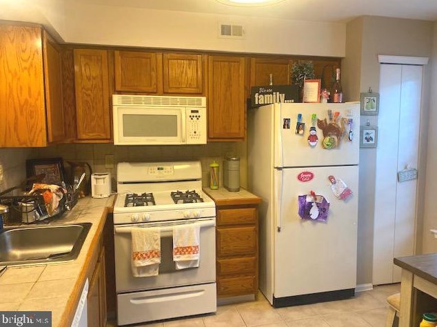 3804 Aberdeen Ln, Blenheim, NJ 08012