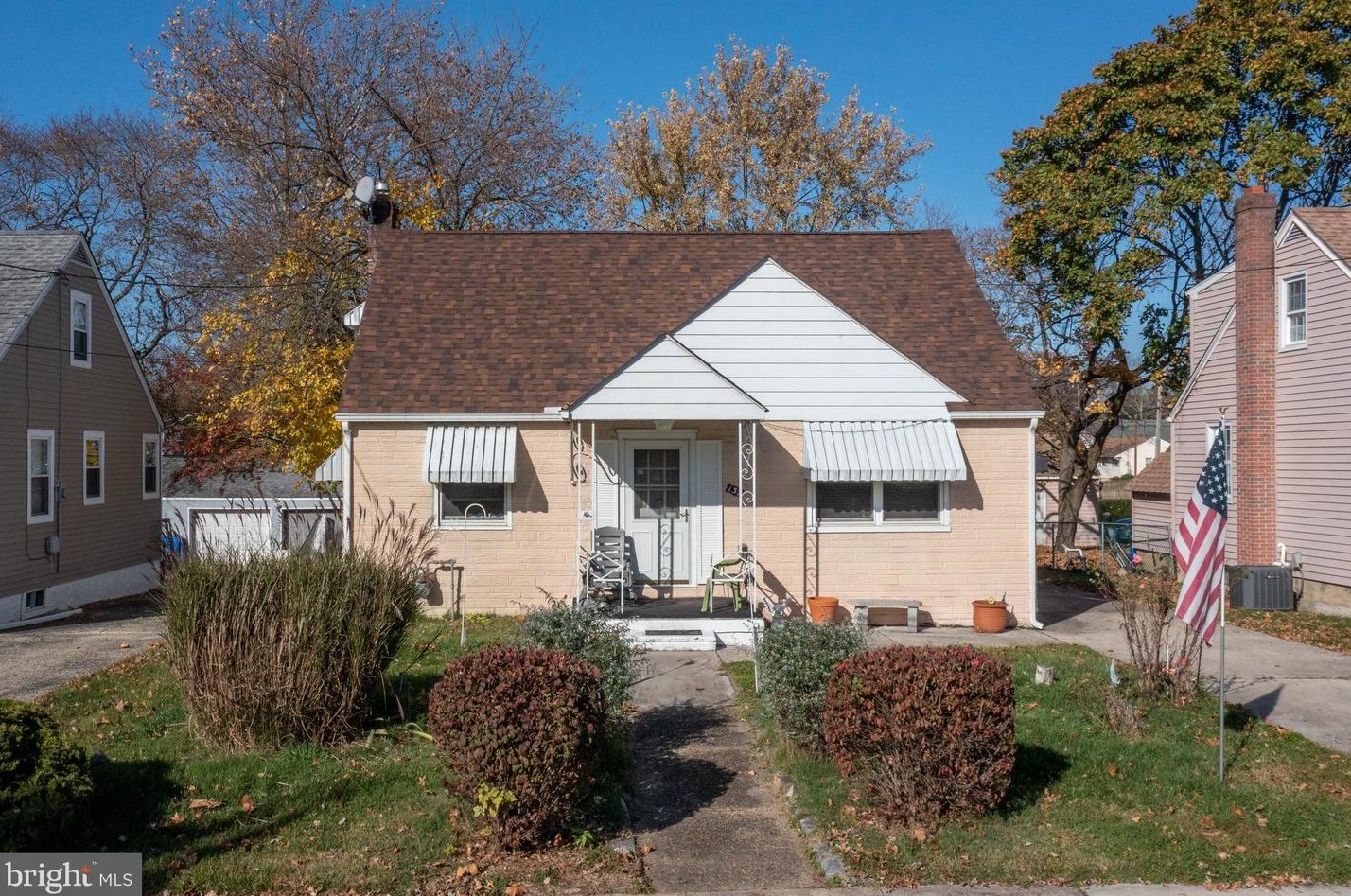 137 E Adams Ave, Magnolia, NJ 08049