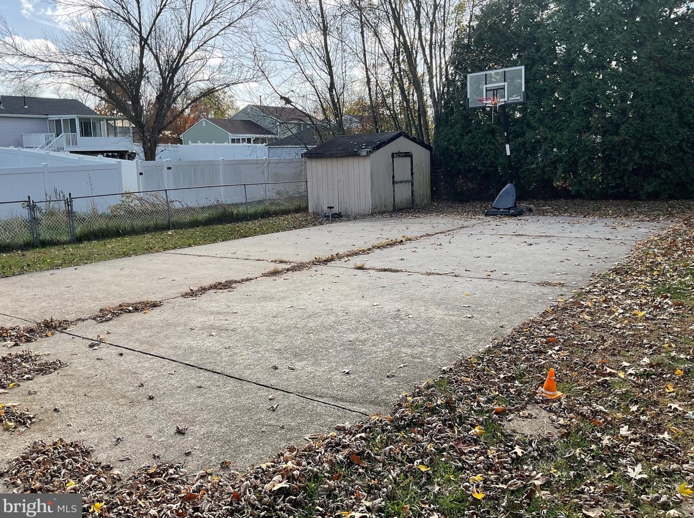 27 Dover Ln, Erial, NJ 08081
