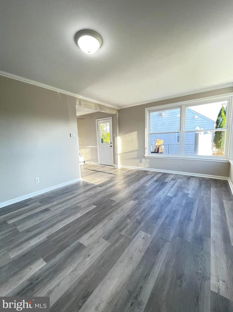 208 Knight Ave, Runnemede, NJ 08078
