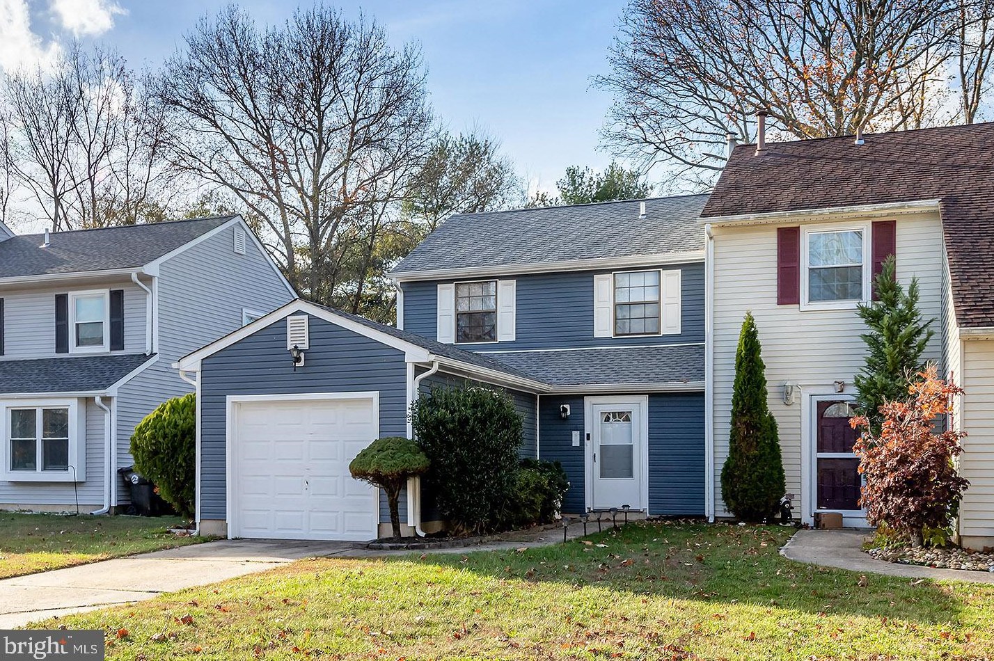 21 Hyacinth Ln, Erial, NJ 08081-2526