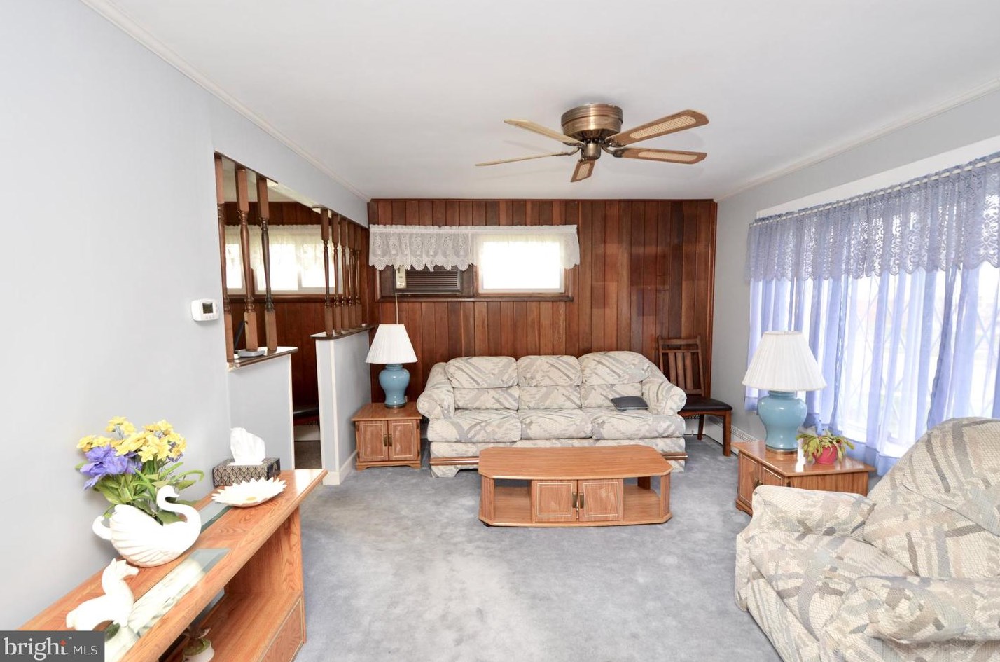 8 Cedarcroft Rd, Gibbsboro, NJ 08026-1451