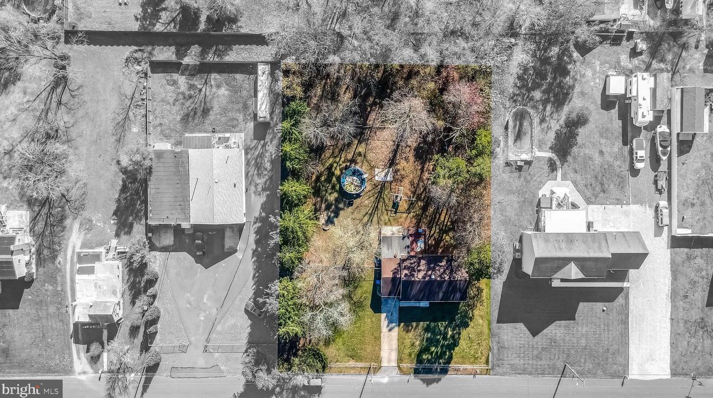 2304 Auburn Ave, Waterford Township NJ 08004-1722 exterior