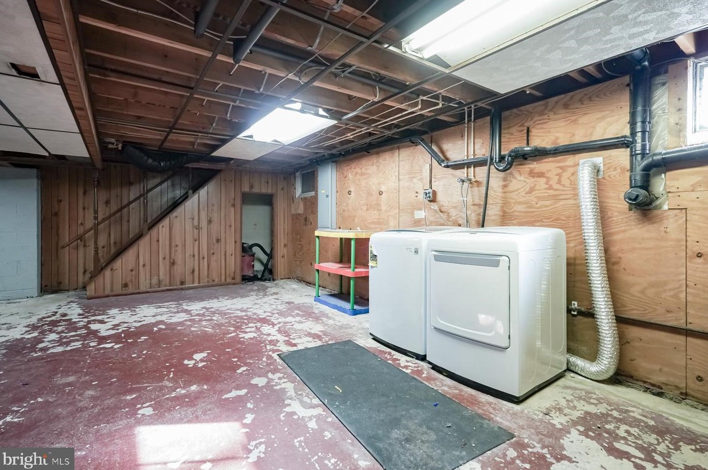 2304 Auburn Ave, Waterford Township NJ 08004-1722 exterior