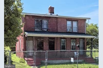 931 S 7th Street - Photo 1