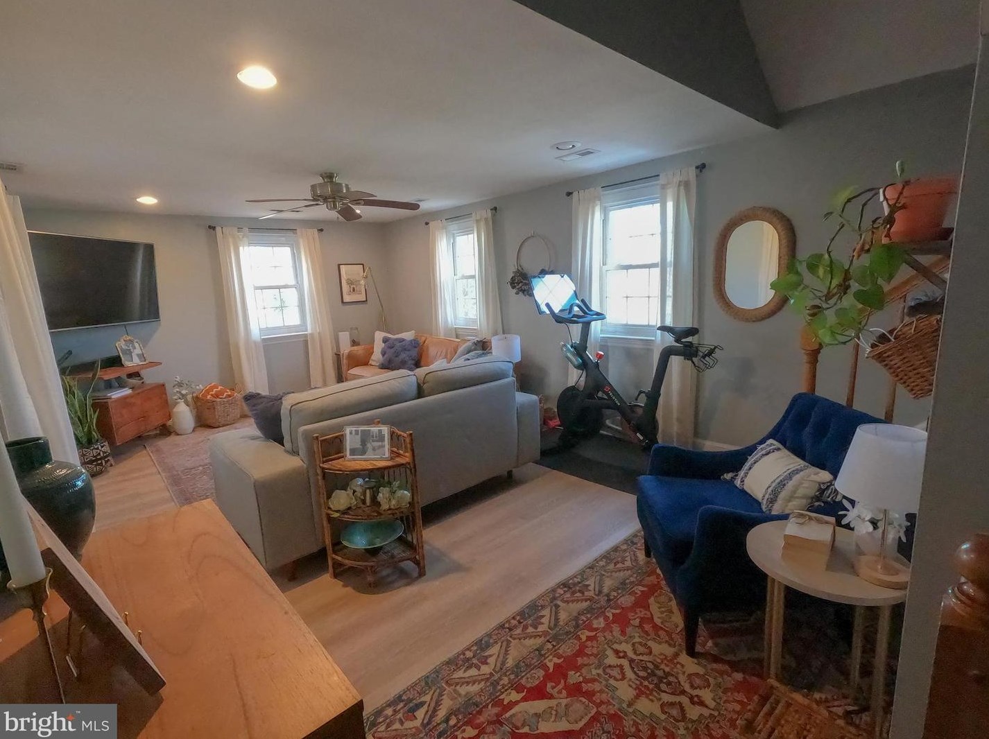 21 E Pine St #b, Camden, NJ 08106