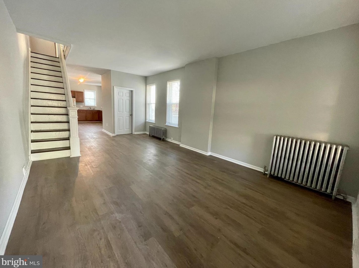 724 Division St, Gloucester, NJ 08030