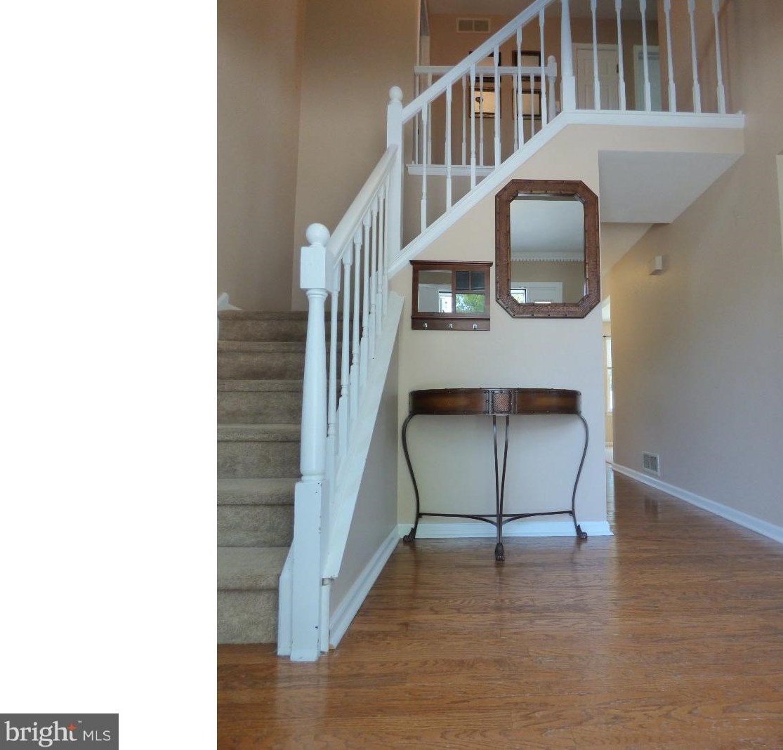 34 Mayapple Rd, Erial, NJ 08081