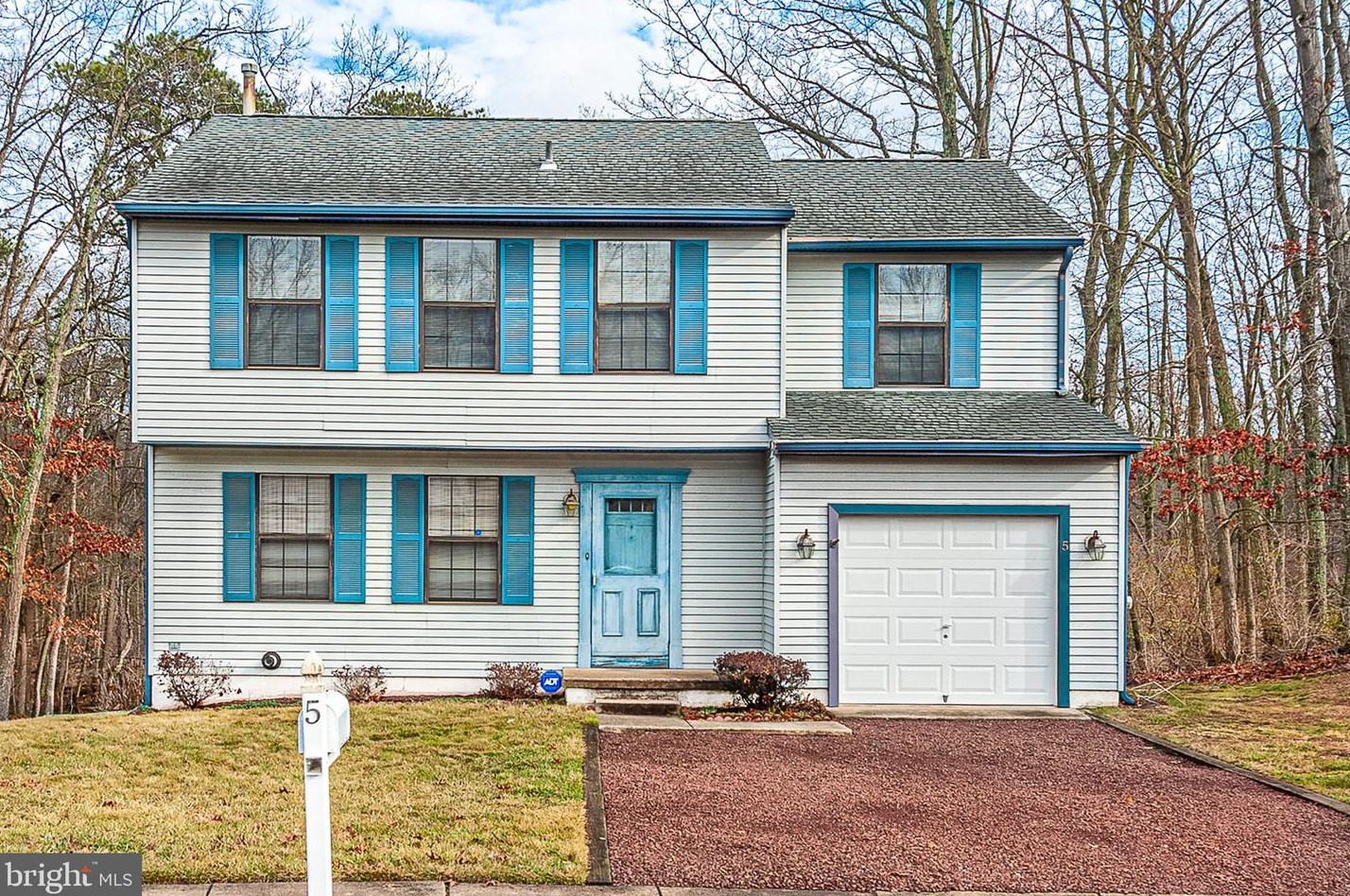 5 Woodstream Ct, Waterford Township, NJ 08004