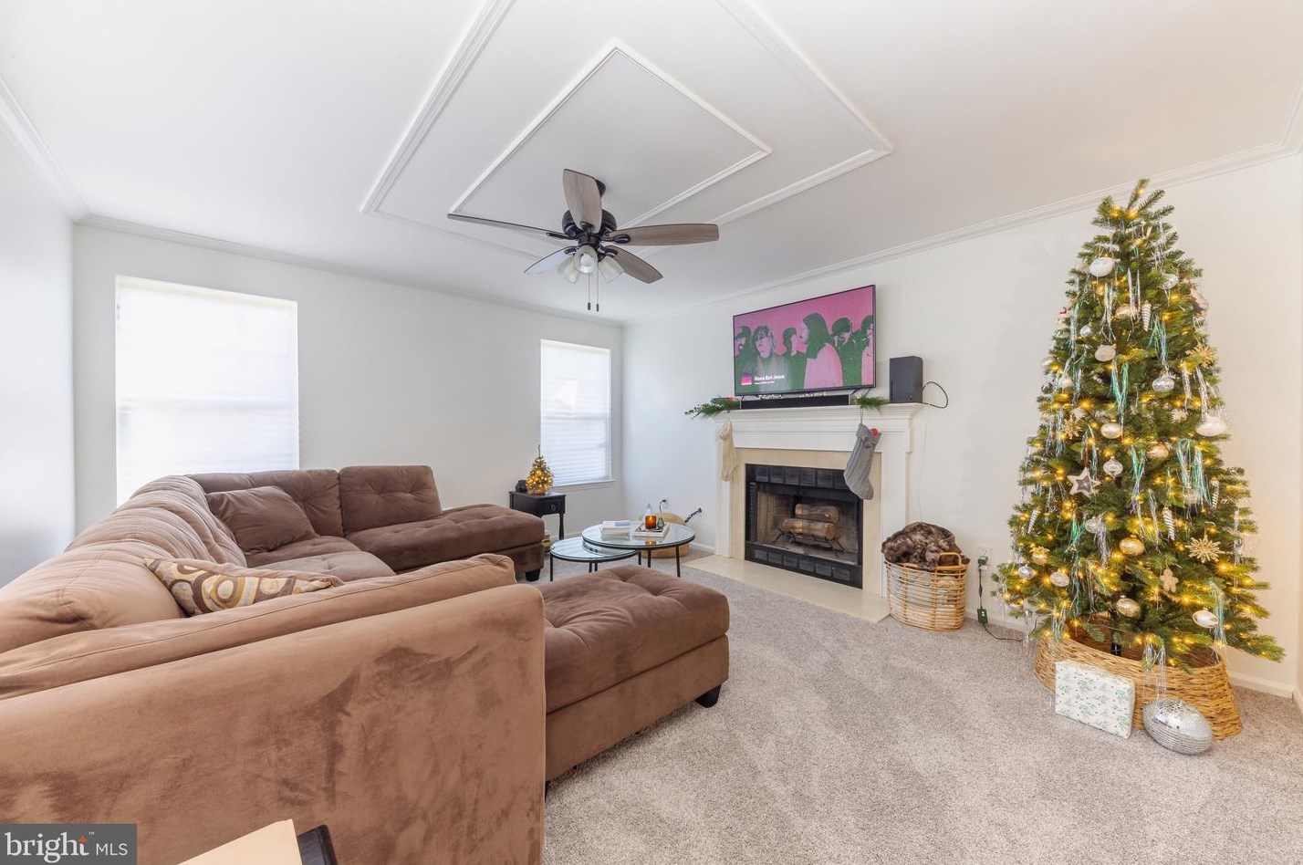 18 Bromley Ct, Waterford Township NJ  08004-2490 exterior