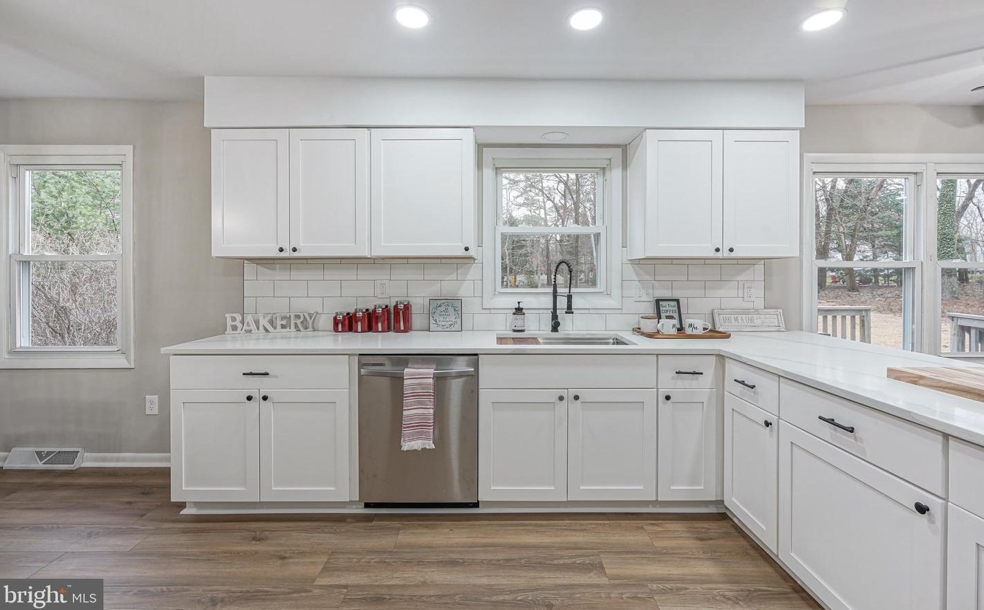 2294 Richards Ave, Waterford Township NJ  08004-1219 exterior