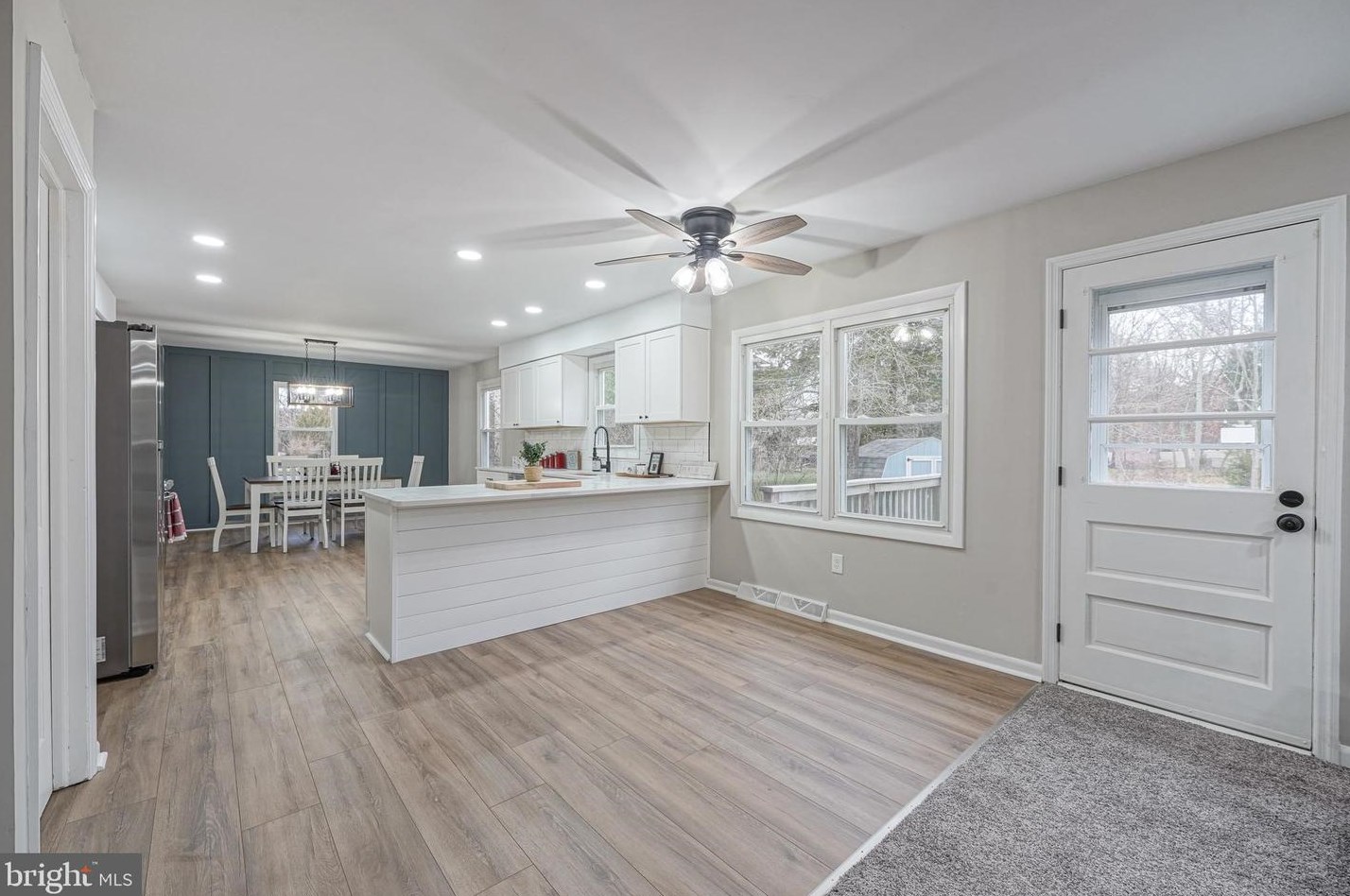 2294 Richards Ave, Waterford Township NJ  08004-1219 exterior
