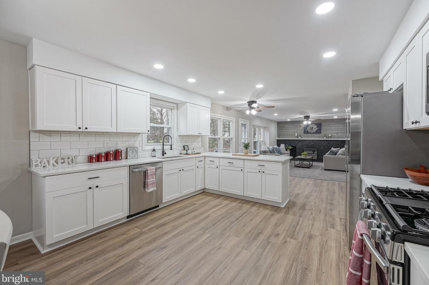 2294 Richards Ave, Waterford Township NJ  08004-1219 exterior