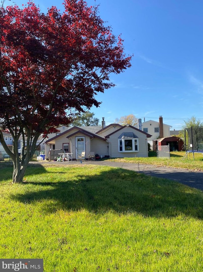 120 Dobbs Ave, Gloucester, NJ 08031