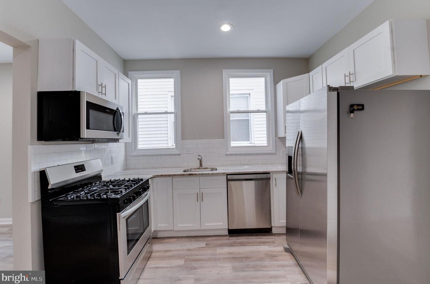 216 Hudson St, Gloucester, NJ 08030