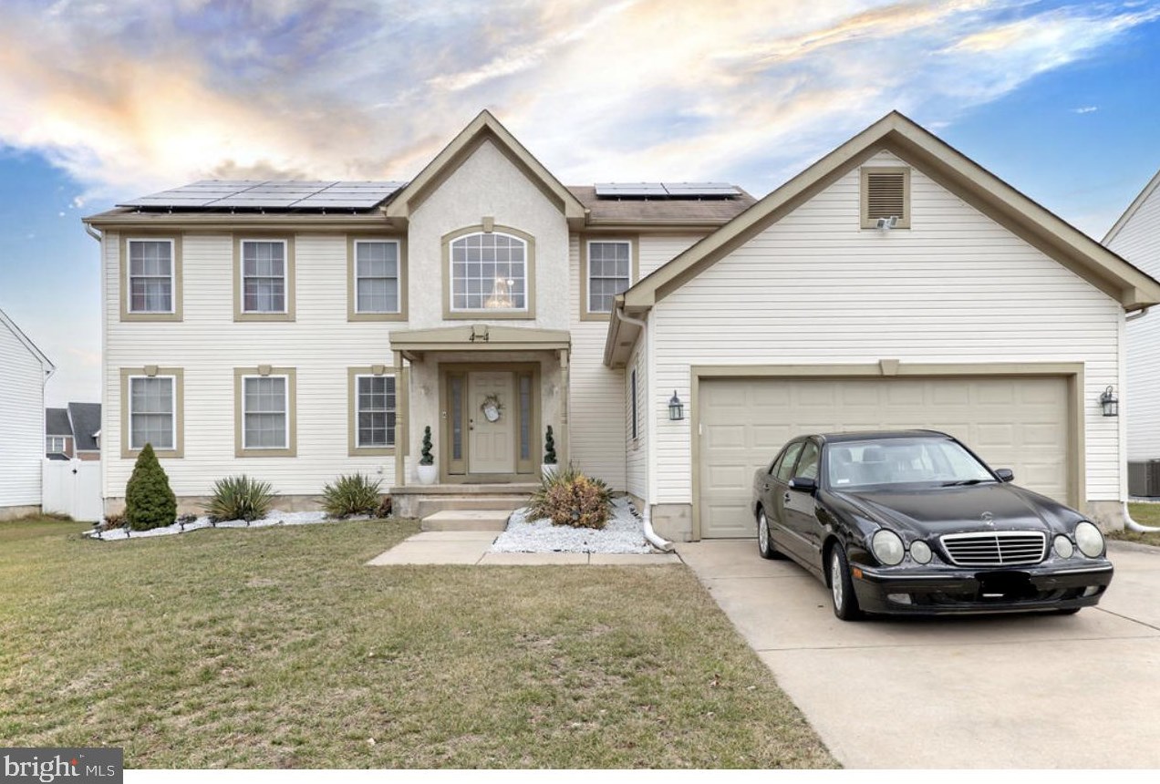 44 Blue Stone Cir, Erial, NJ 08081