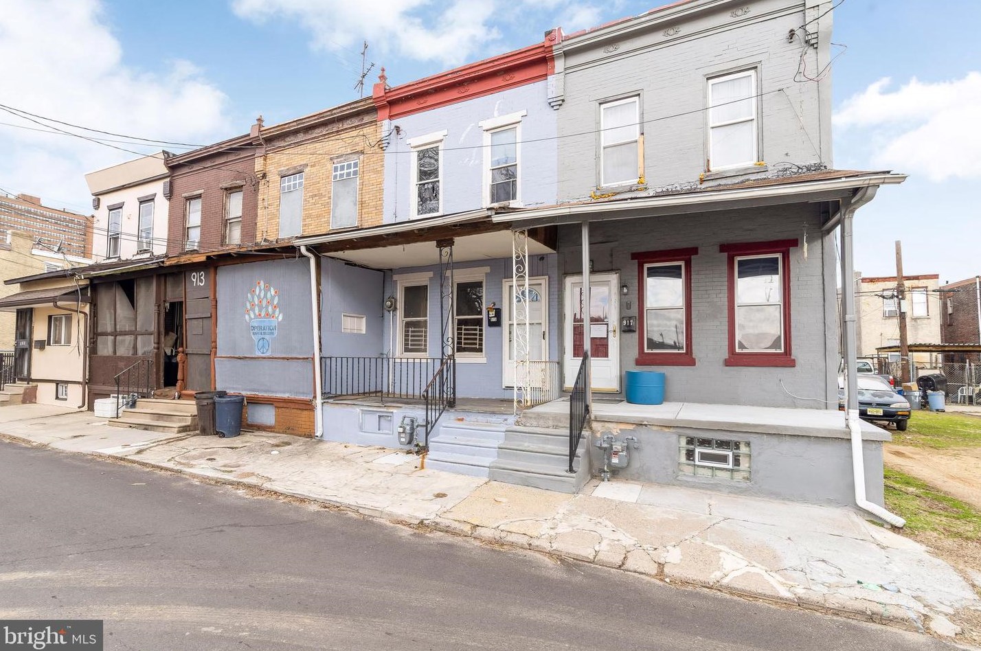 915 Fern St, Camden, NJ 08102
