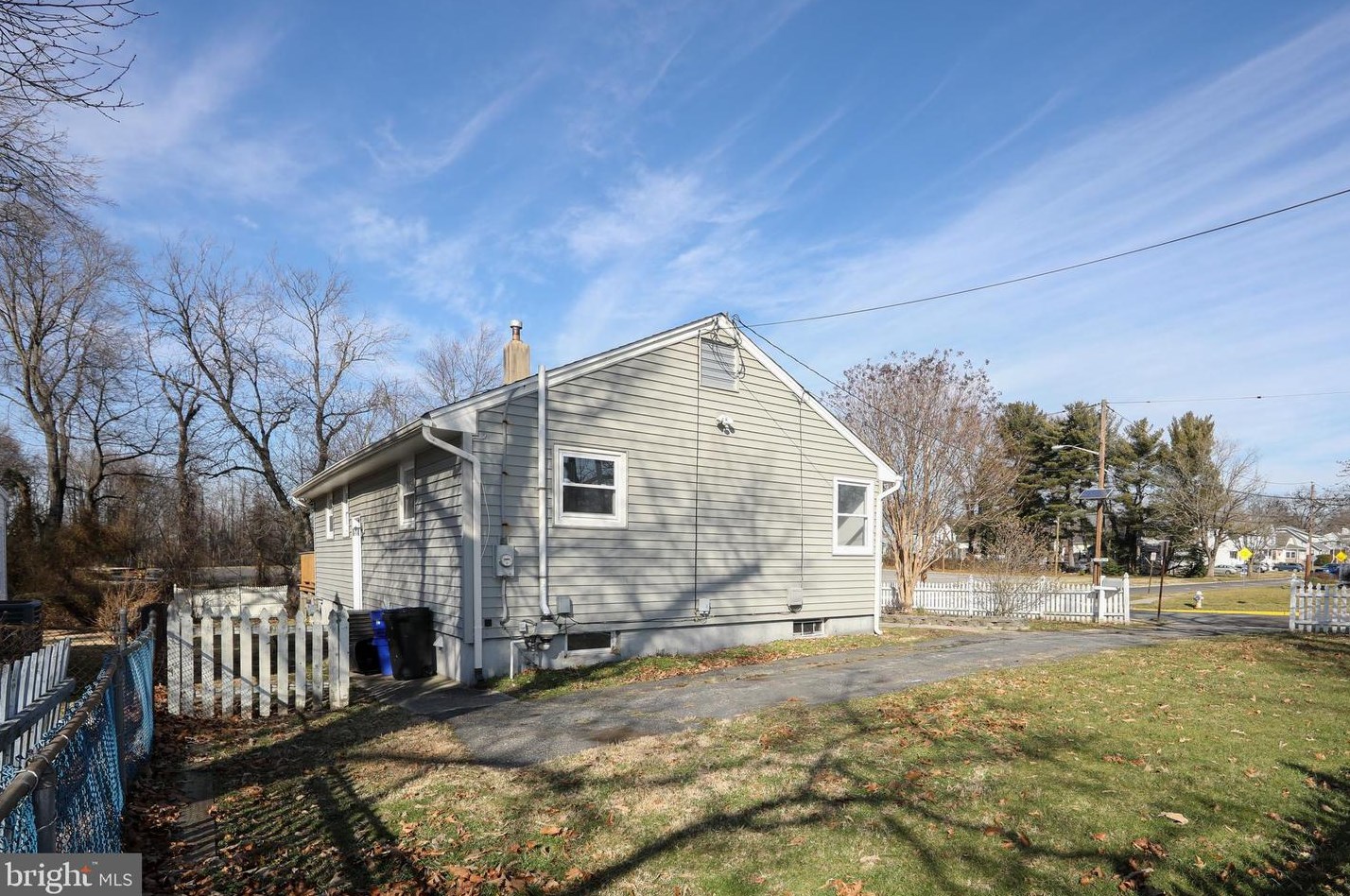 400 N Albertson Ave, Magnolia, NJ 08049