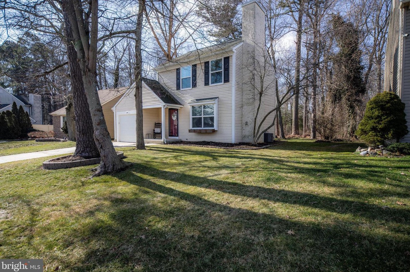 18 Acorn Ct, Erial, NJ 08081