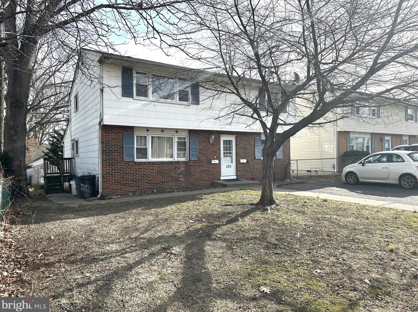 220 Pine Ave, Runnemede, NJ 08078