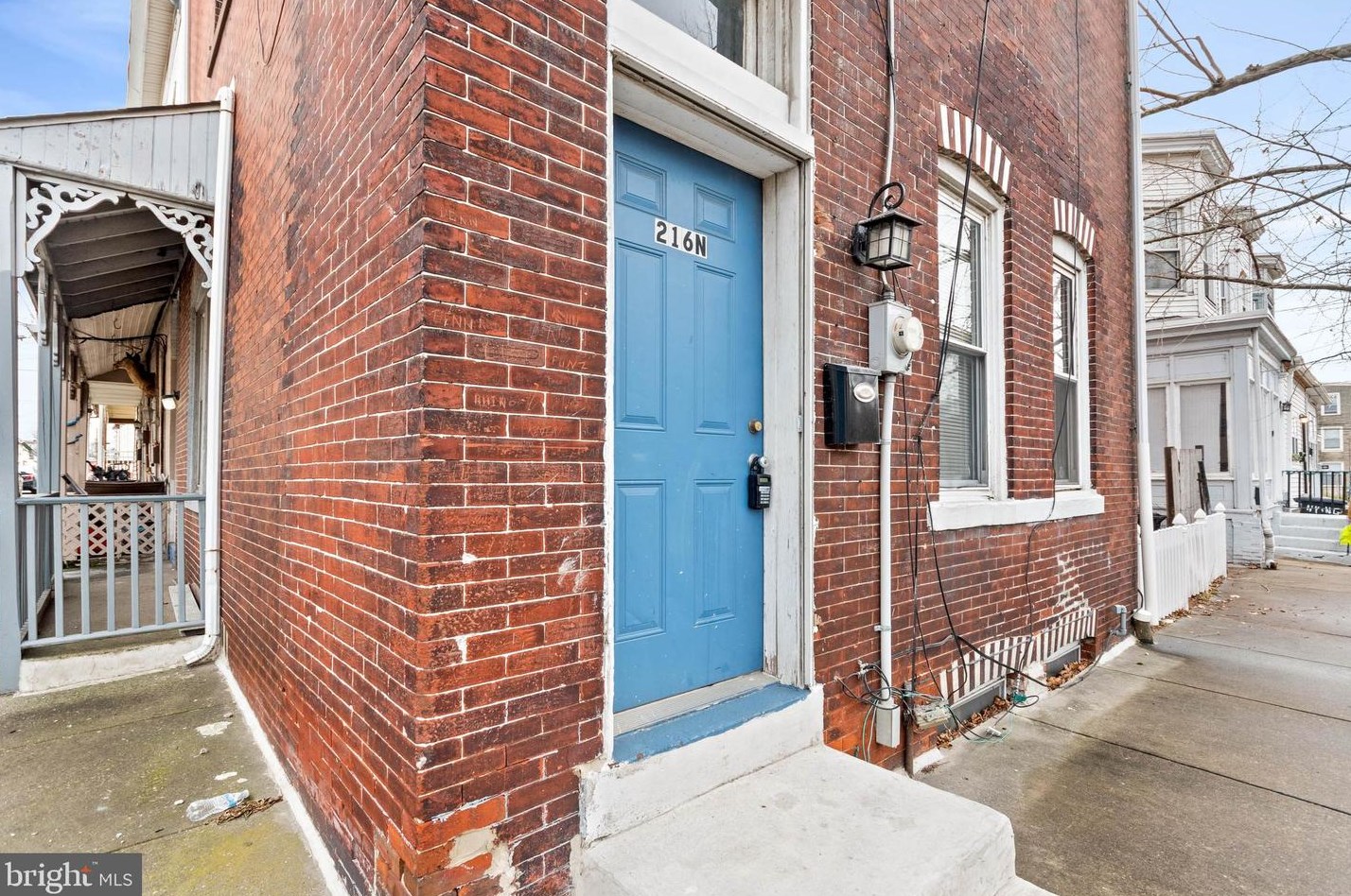 216 S King St, Gloucester, NJ 08030