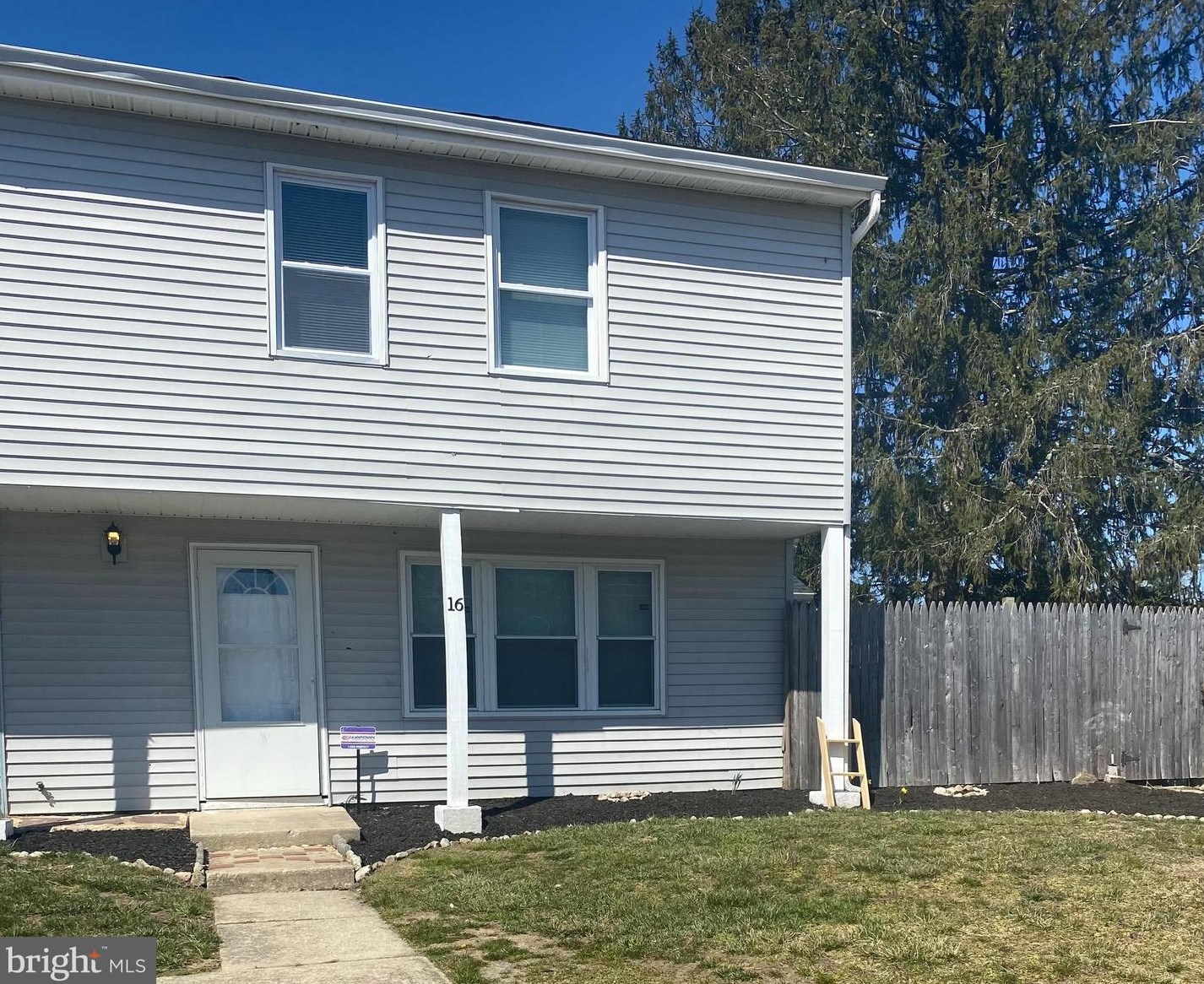 16 Locust Ct, Erial, NJ 08081