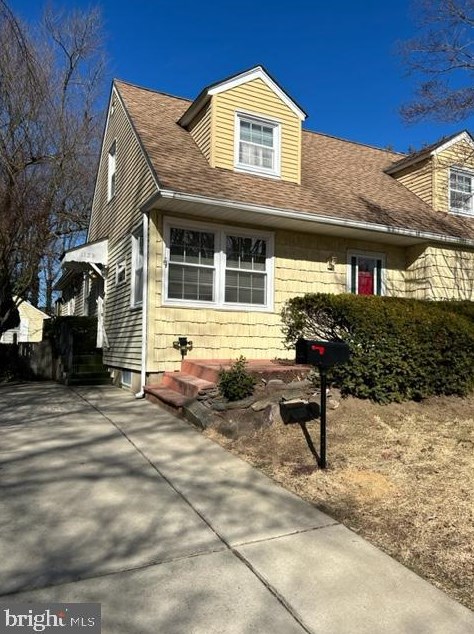 1129 Sycamore St, Haddon Heights, NJ 08035