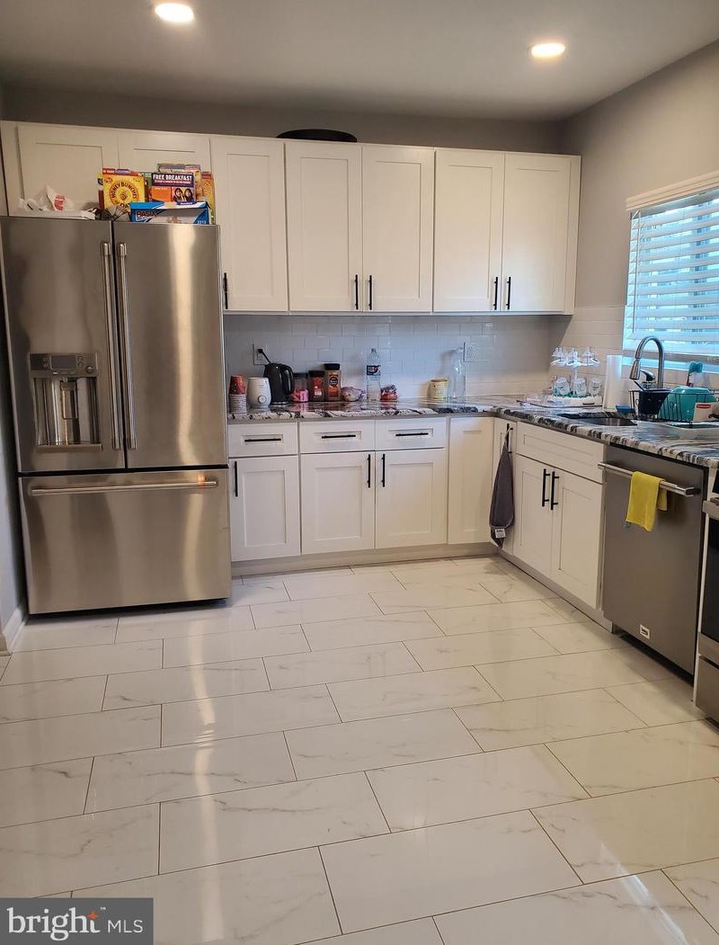 5409 Mansion Blvd, Camden, NJ 08109