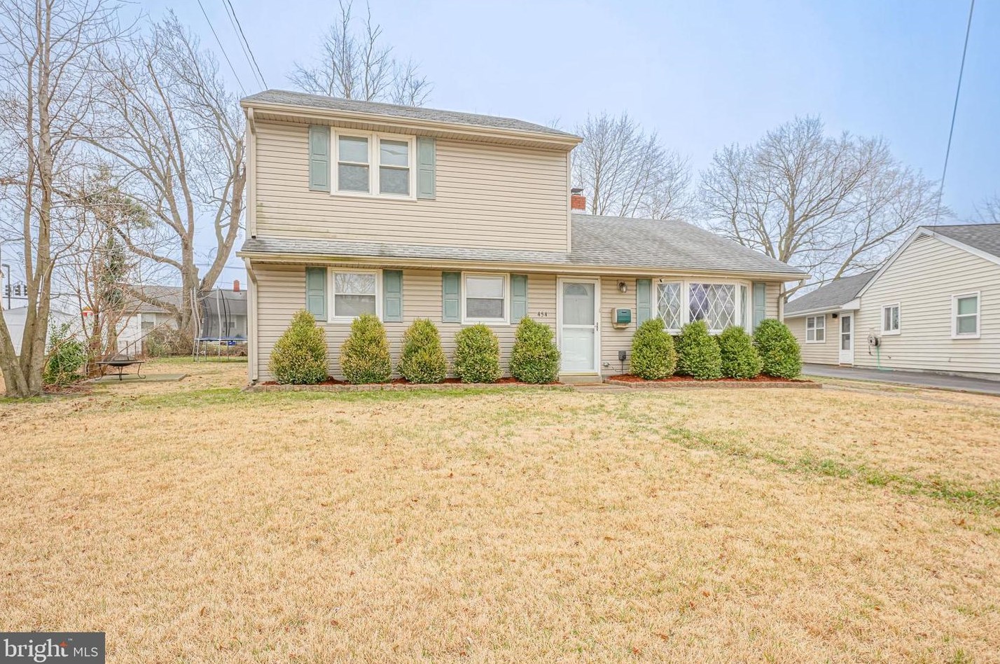 454 Windsor Dr, Gloucester, NJ 08031