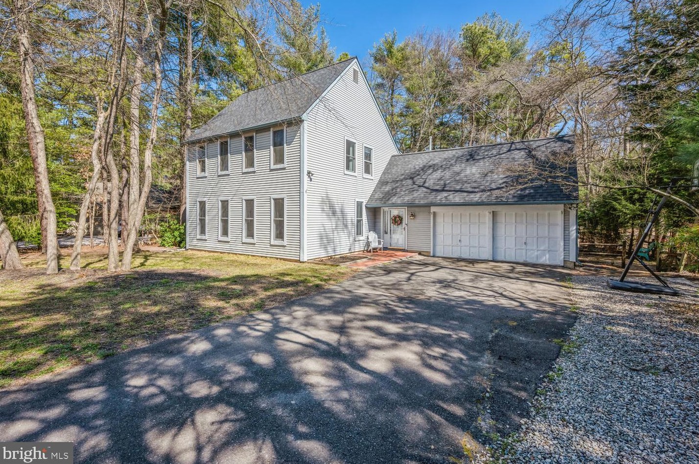 46 Battery Hill Dr, Echelon, NJ 08043-4200