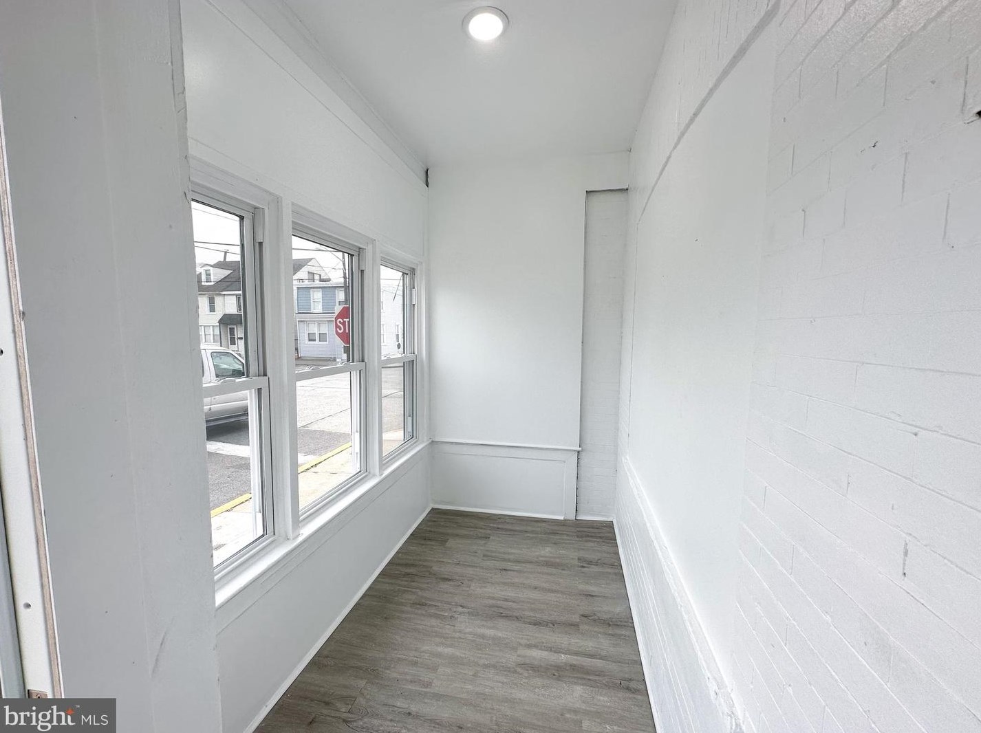 255 3rd St, Gloucester, NJ 08030