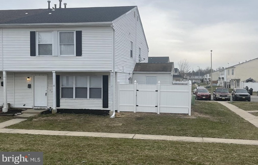 6 Lehigh Ct, Erial, NJ 08081