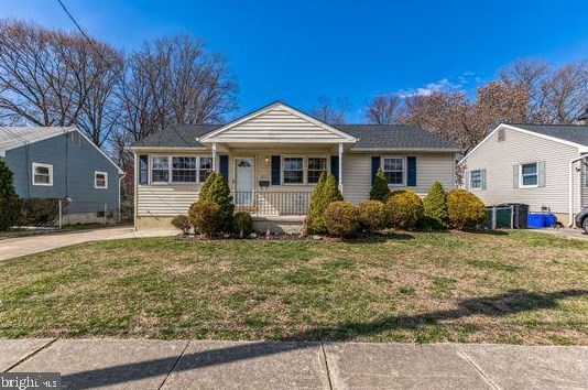304 Otter Branch Dr, Magnolia, NJ 08049-1116
