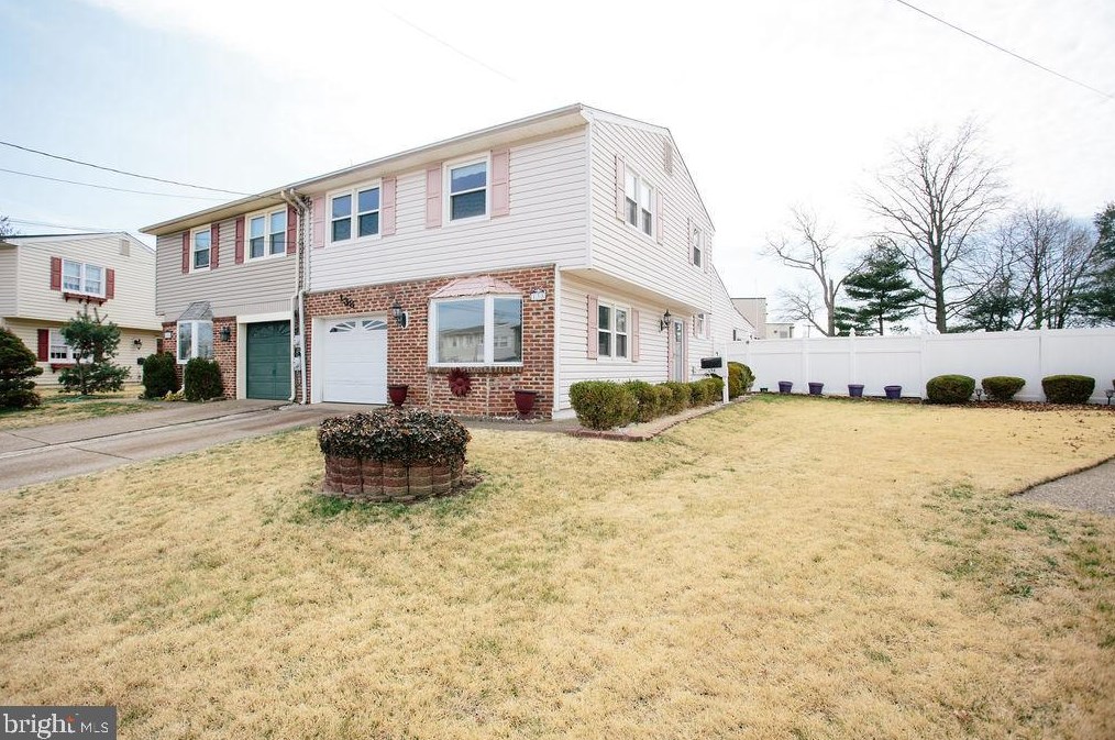 138 Kennedy Blvd, Gloucester, NJ 08031